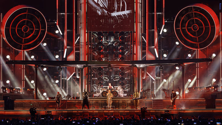 Rammstein Tour 2020: Fulminante Live-Show mit Robe