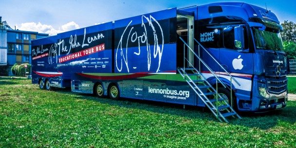 LennonBus