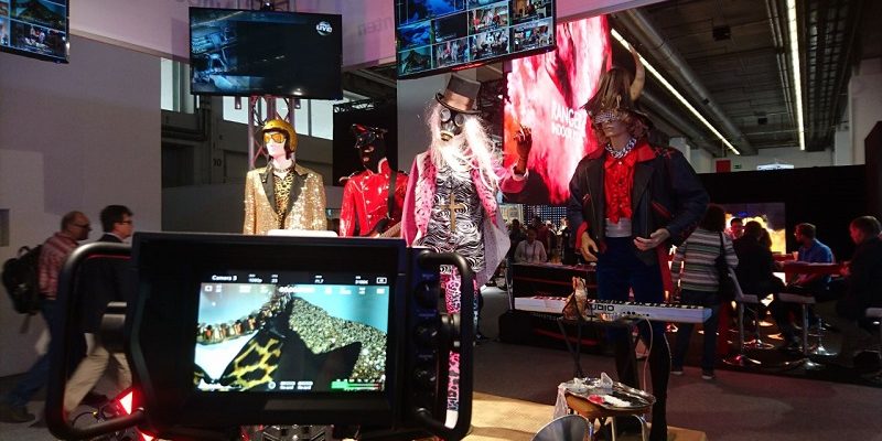 Puppen New Media AV Forum Prolight + Sound 2018 Puppen New Media AV Forum Prolight + Sound 2018