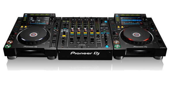 csm_PDJ_CDJ-2000NXS2_DJM-900NXS2_0c37baadaa Pioneer