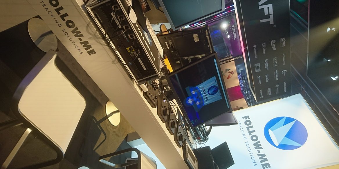 follow-me-booth follow-me-booth