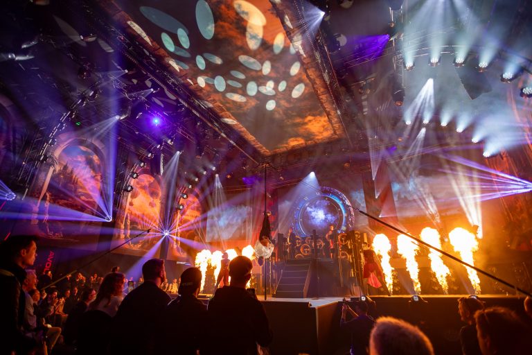 ProStage: Bühnen und Theatertechnik auf der Prolight + Sound