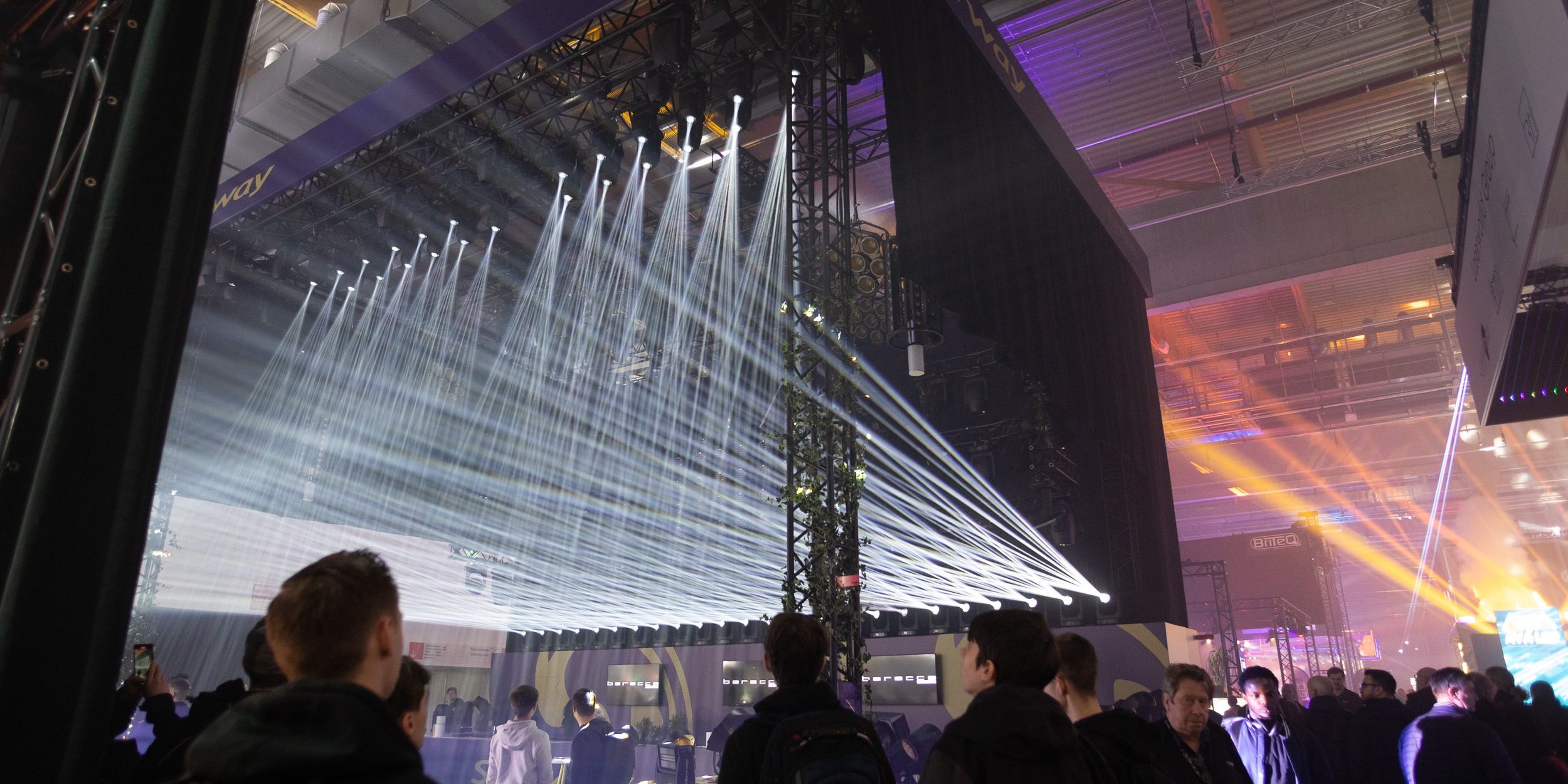 starway lightshow pls 2024 starway lightshow auf der prolight und sound 2024